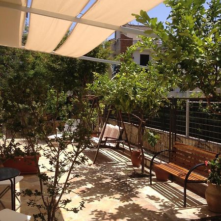 Bed and Breakfast Il Giardino Dei Limoni Aci Castello Exterior foto