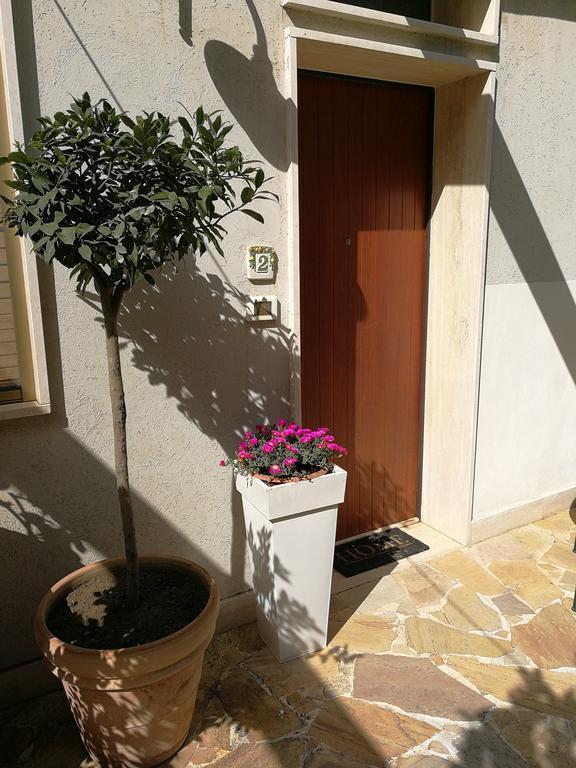 Bed and Breakfast Il Giardino Dei Limoni Aci Castello Exterior foto